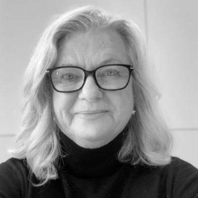 Julie Mitchell 2 Bw